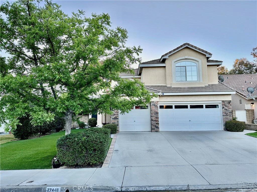 27448 Bridgewater Drive  Valencia CA 91354 photo