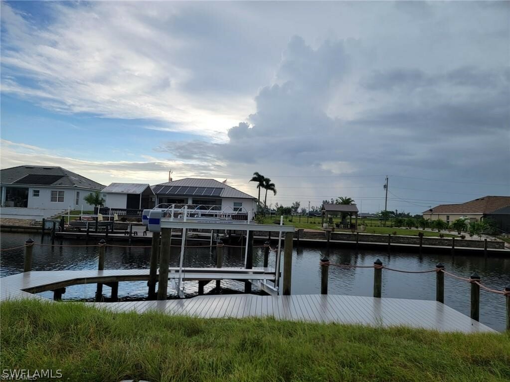 Property Photo:  1027 NW 33rd Avenue  FL 33993 