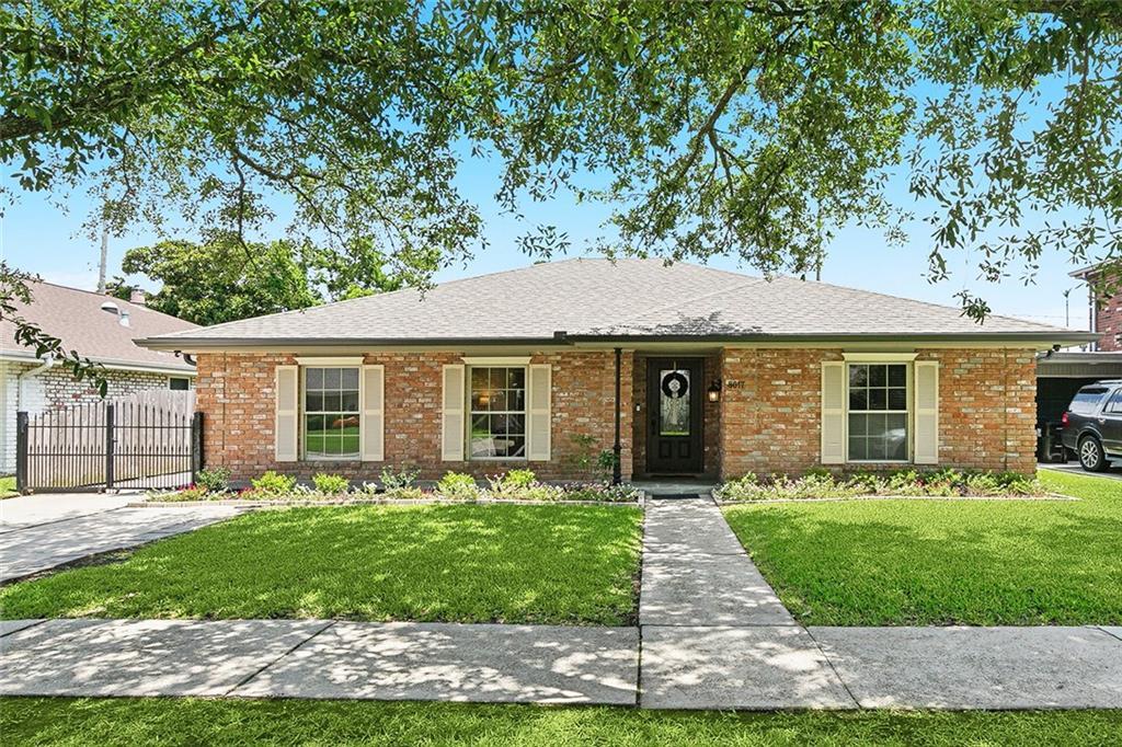 Property Photo: 8017 Barocco Drive LA 70123