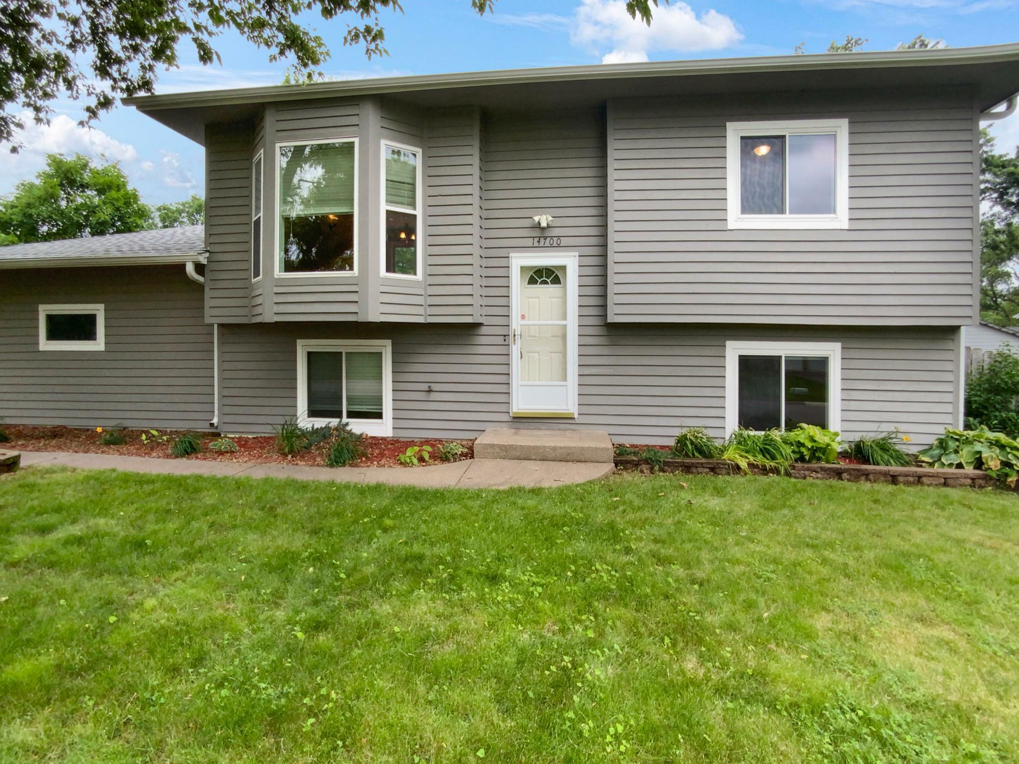 Property Photo:  14700 Burnell Park Drive  MN 55306 