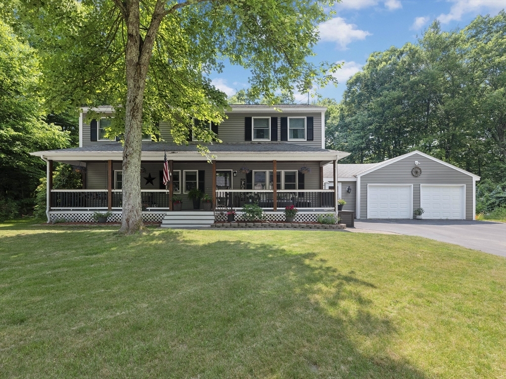 Property Photo:  20 Lamson Drive  NH 03054 