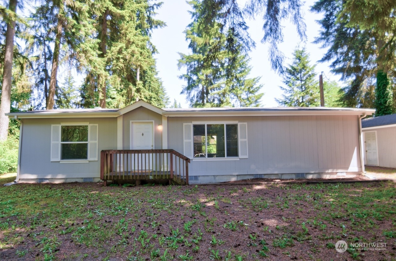 Property Photo:  17014 Arborvitae Court SE  WA 98597 