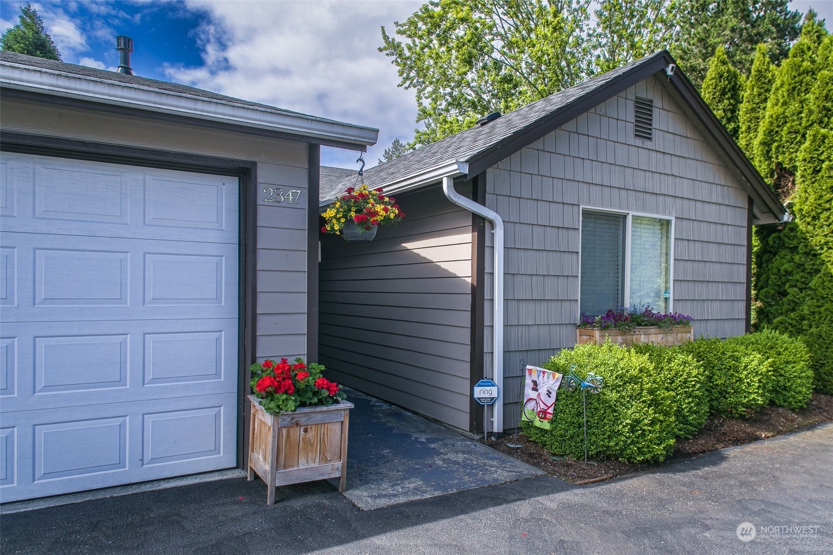 Property Photo:  2347 Michigan Street  WA 98229 