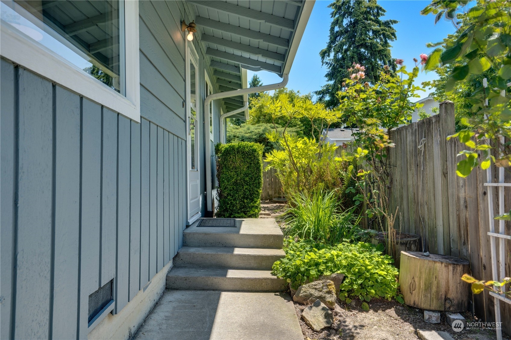 Property Photo:  508 Ton A Wan Da Avenue NE  WA 98422 