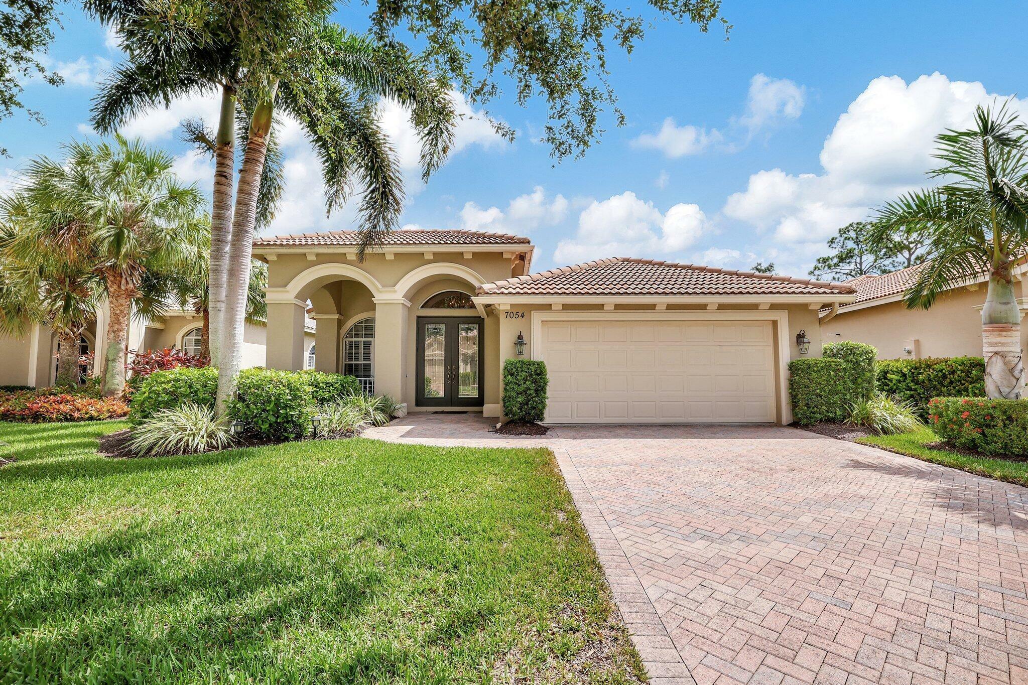 7054 Maidstone Drive  Port Saint Lucie FL 34986 photo