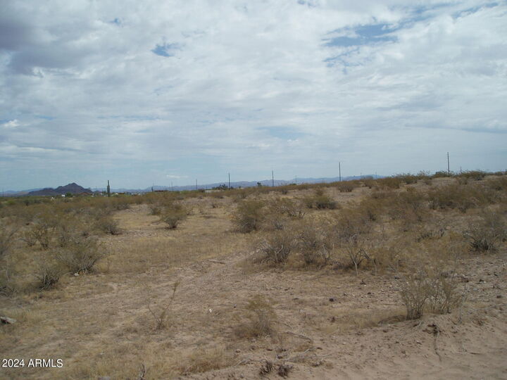 Property Photo: 30120 W Patton Road 51 AZ 85361