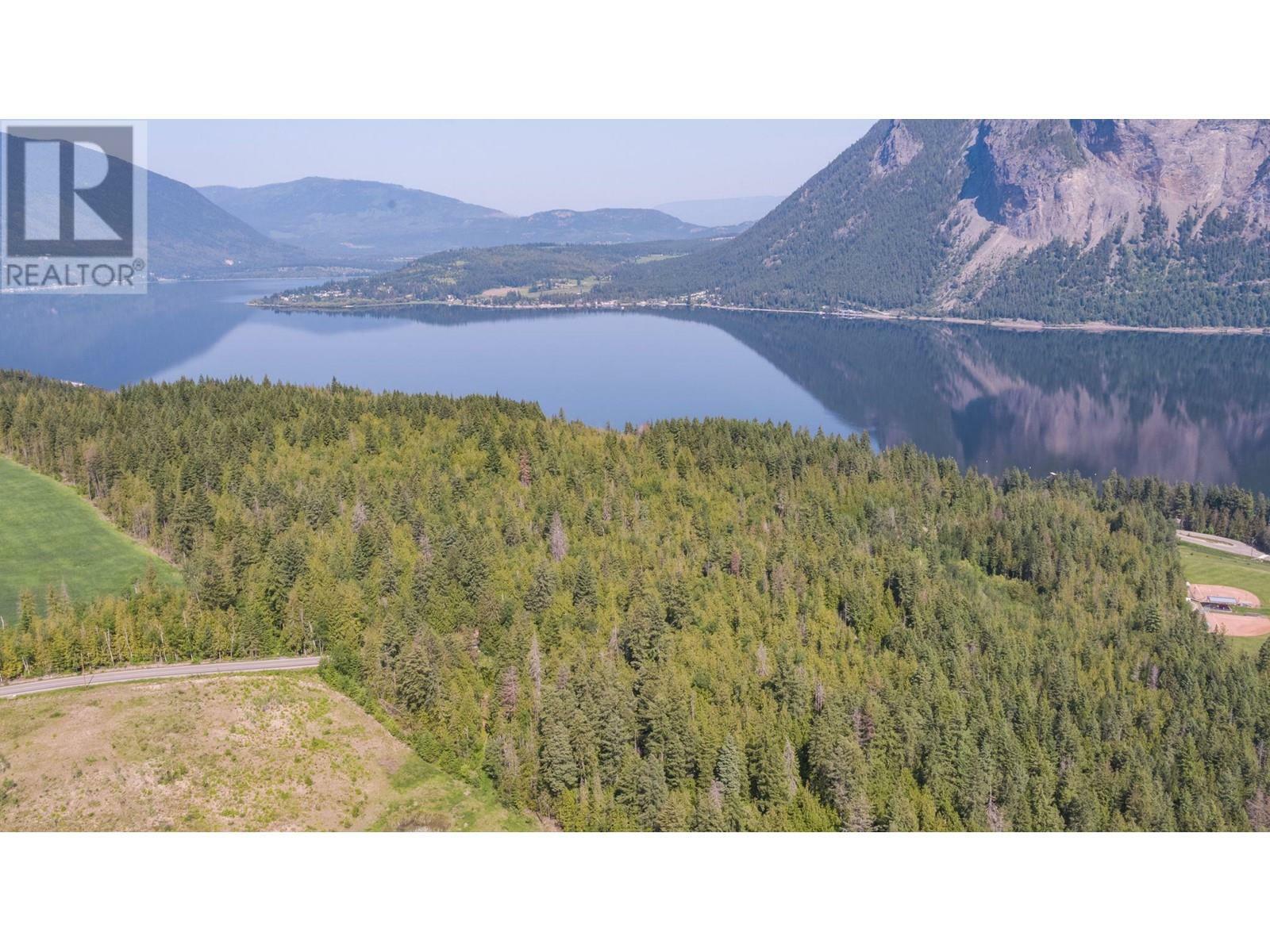 Property Photo: 6901 42 Street Northeast BC V0E 1K0