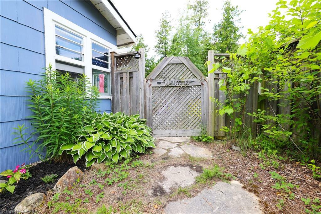 Property Photo:  1204 Second Avenue S  ON N0H 2G0 