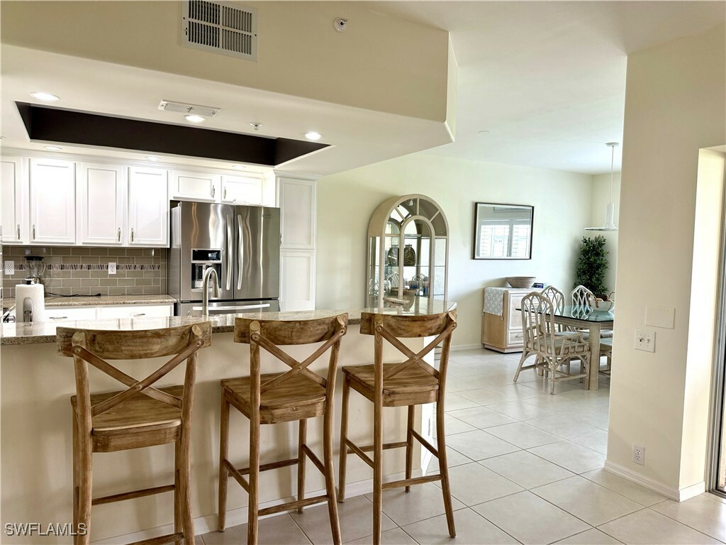 Property Photo: 28044 Cavendish Court 5802 FL 34135
