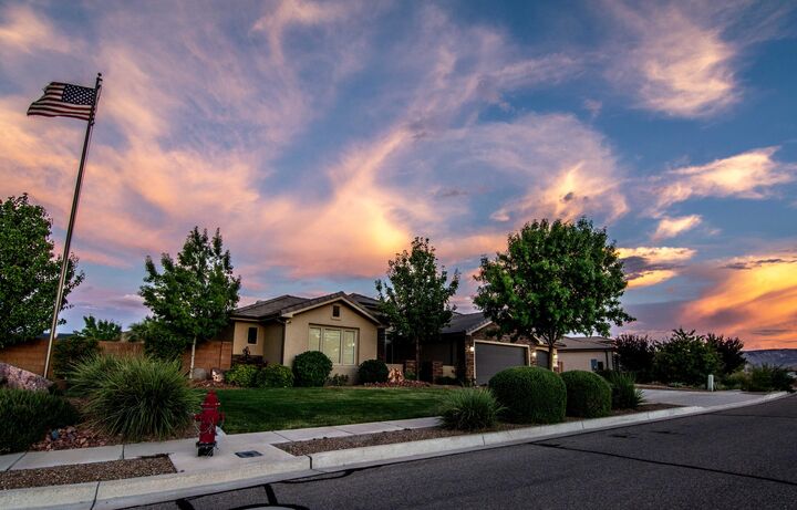 Property Photo: 6163 S Deserts Edge Dr UT 84790