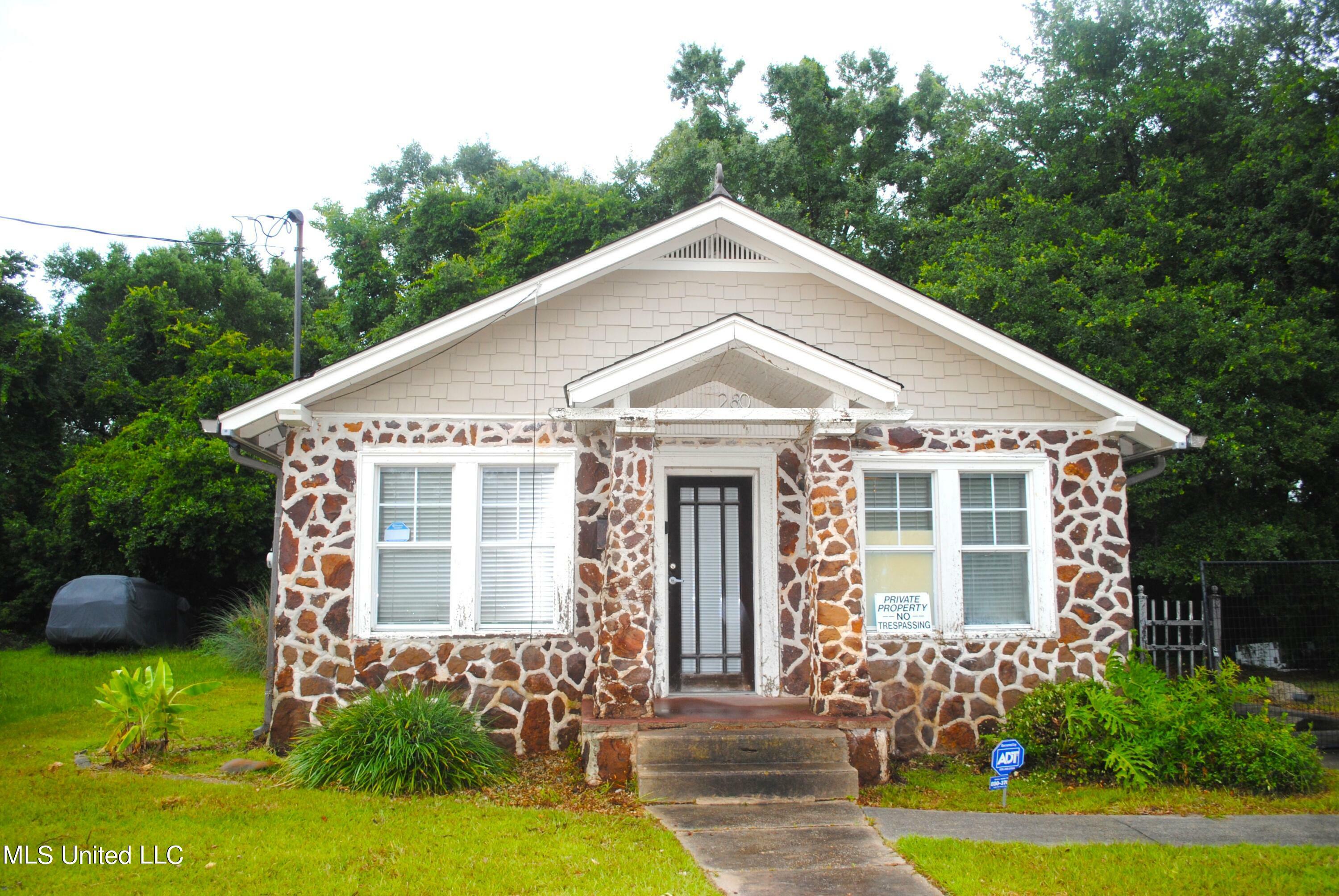 Property Photo:  280 Porter Avenue  MS 39530 