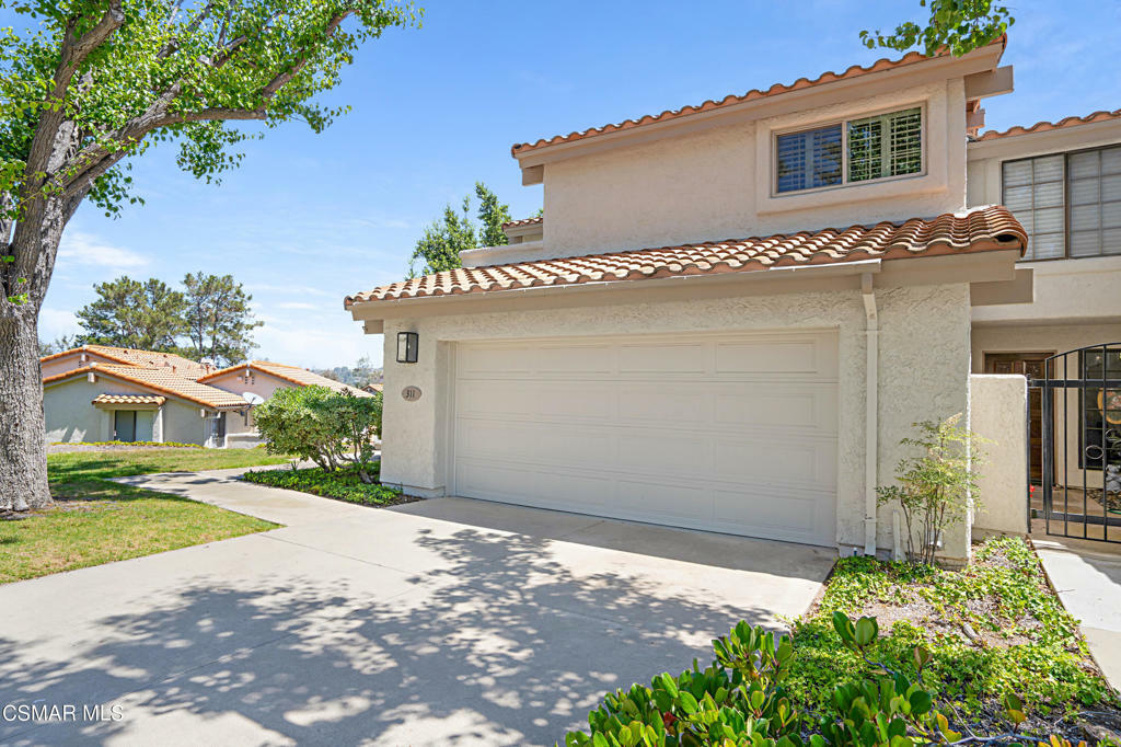 Property Photo:  311 Pebble Beach Drive  CA 91320 