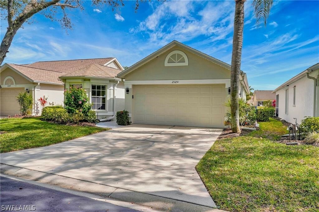 Property Photo:  25251 Fairway Dunes Court  FL 34135 