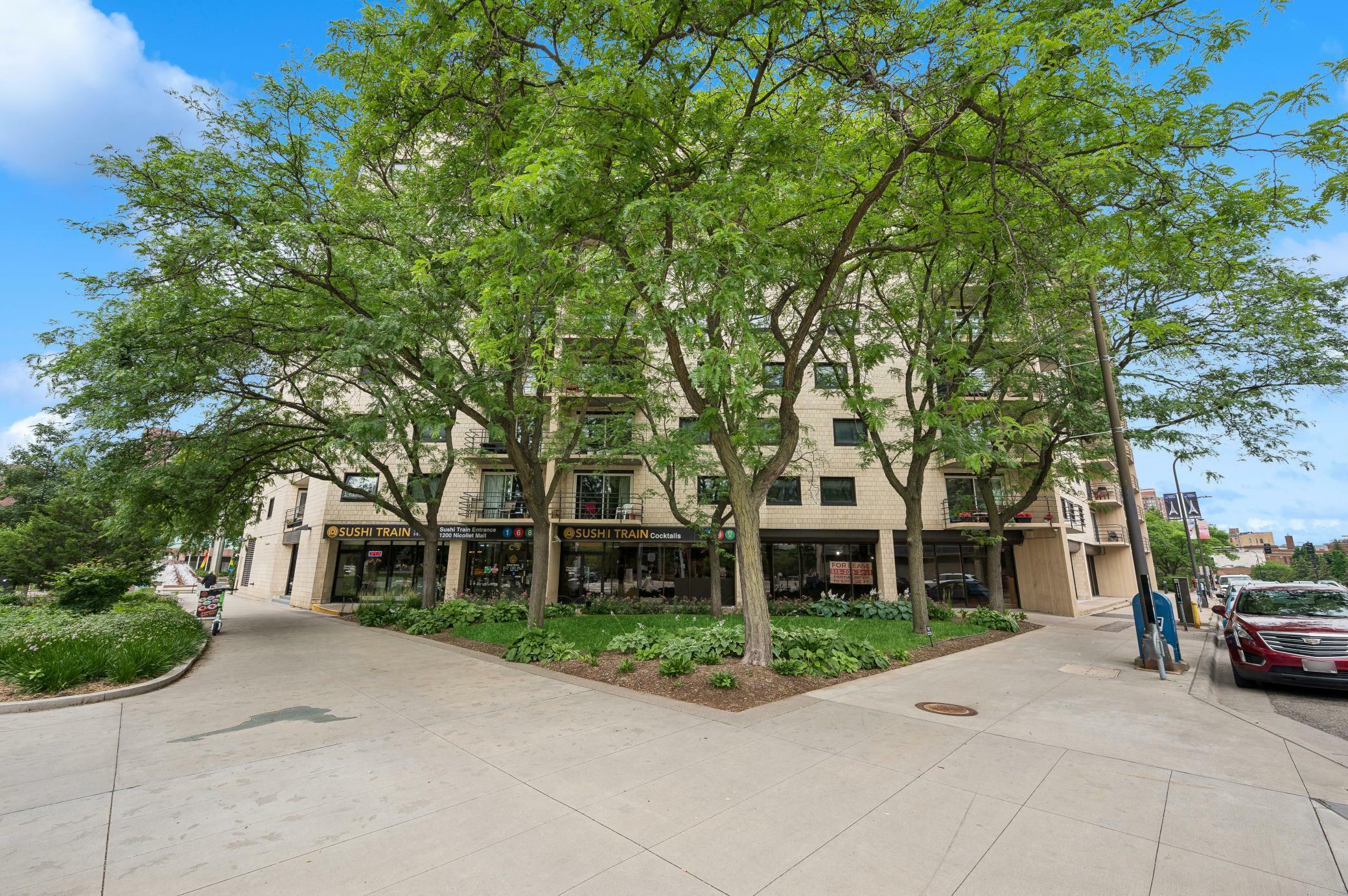 Property Photo:  1200 Nicollet Mall 409  MN 55403 