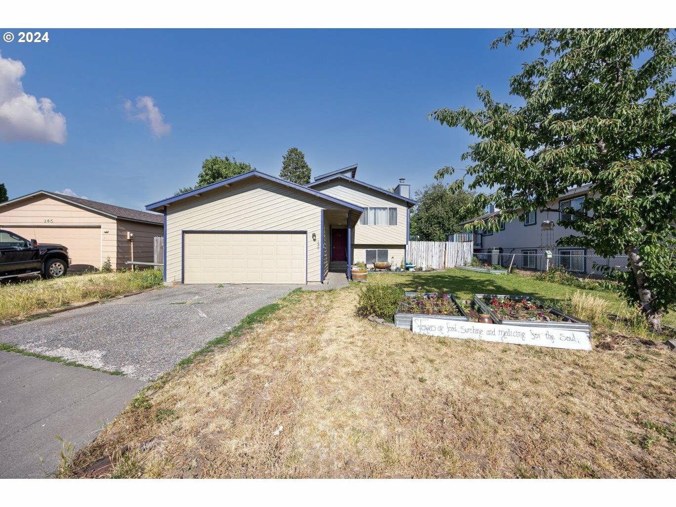 Property Photo: 130 NW Lamb Ct OR 97862