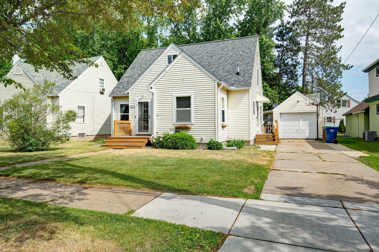 Property Photo:  704 Weston Avenue  WI 54403 