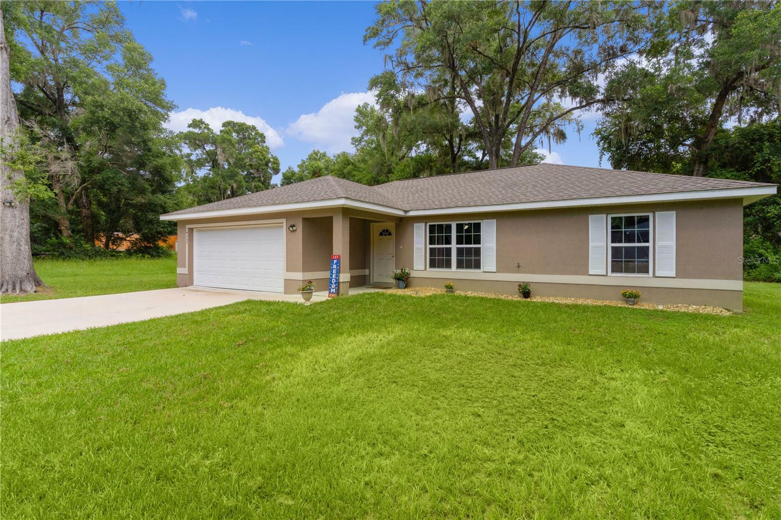 Property Photo:  14357 SE 41st Court  FL 34491 