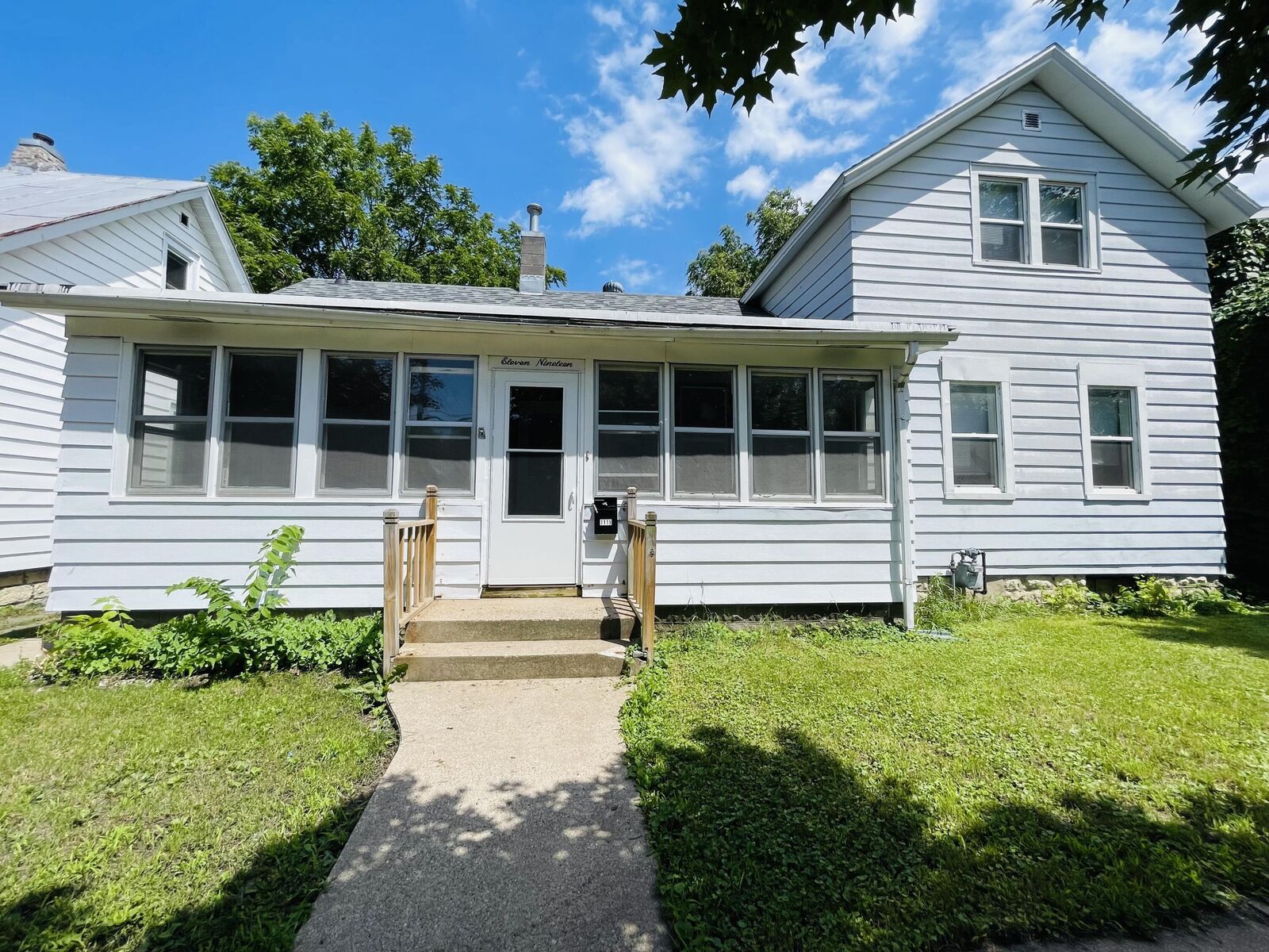 Property Photo: 1119 10th St S WI 54601