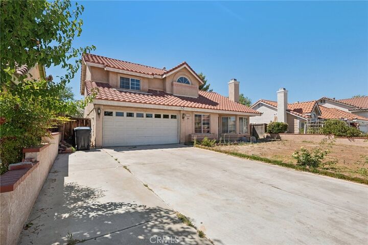 Property Photo: 37151 Daisy Street CA 93550