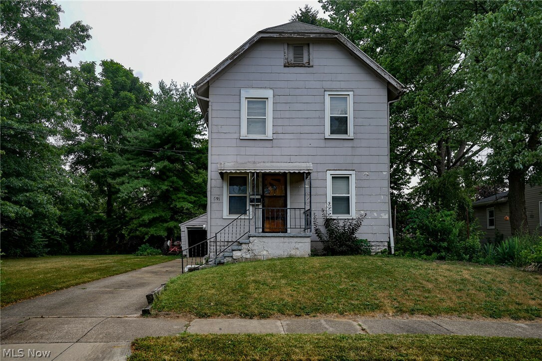 Property Photo:  691 Gardendale Avenue  OH 44310 