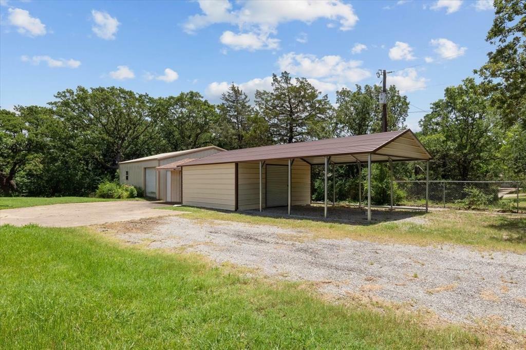 Property Photo:  722 River Oaks Lane  TX 75021 