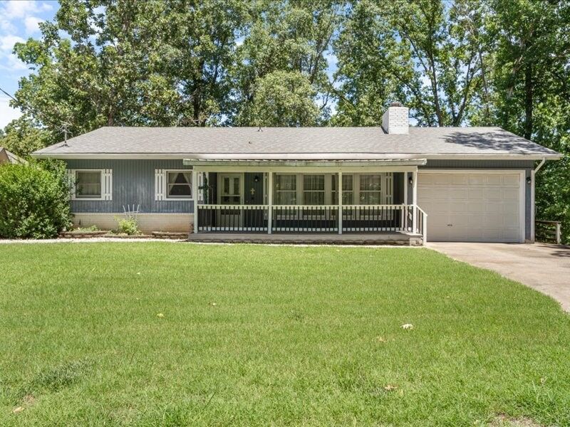 Property Photo: 17 Dunsford Drive AR 72715
