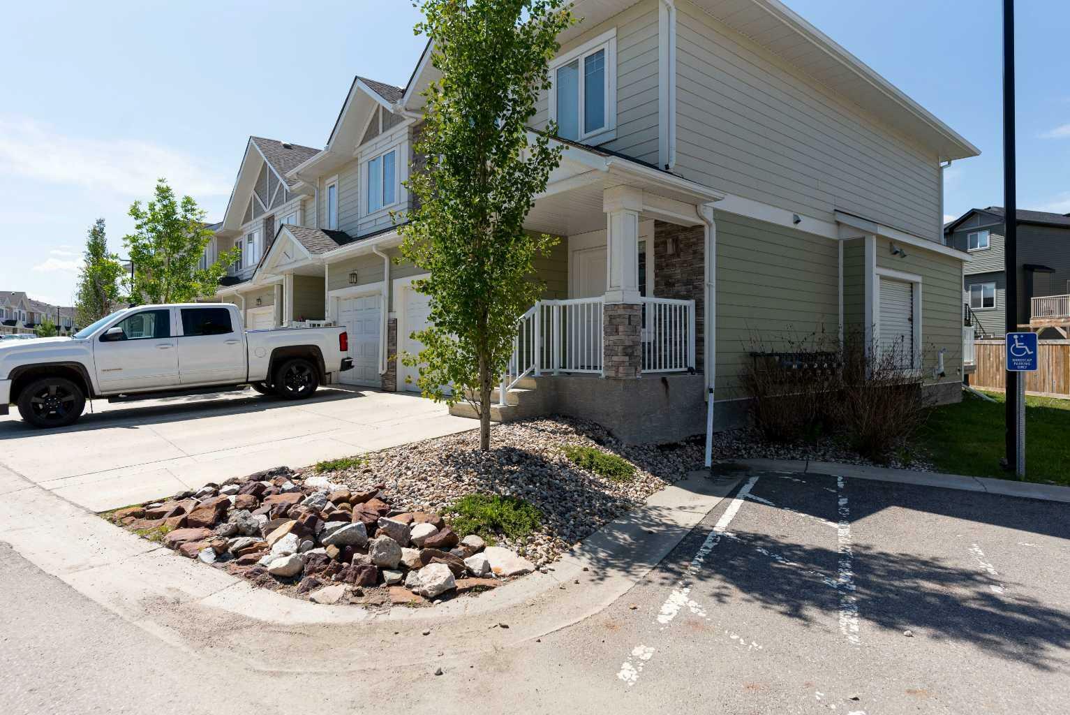 Property Photo:  284 Shalestone Way 12  AB T9K 0V2 