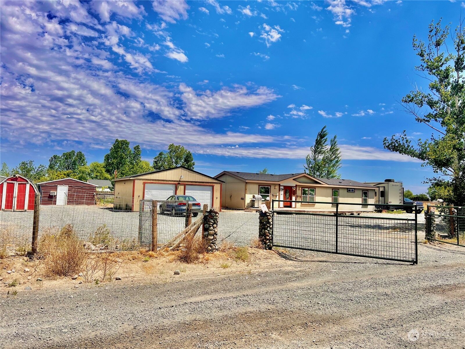 Property Photo:  7595 NE Bouldercrest Road W  WA 98837 