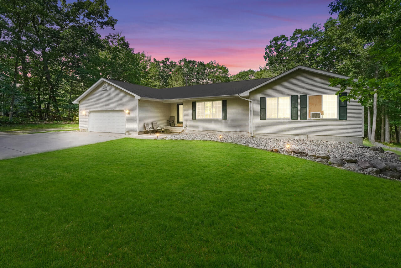 Property Photo: 10603 Tall Oaks Court MI 48653