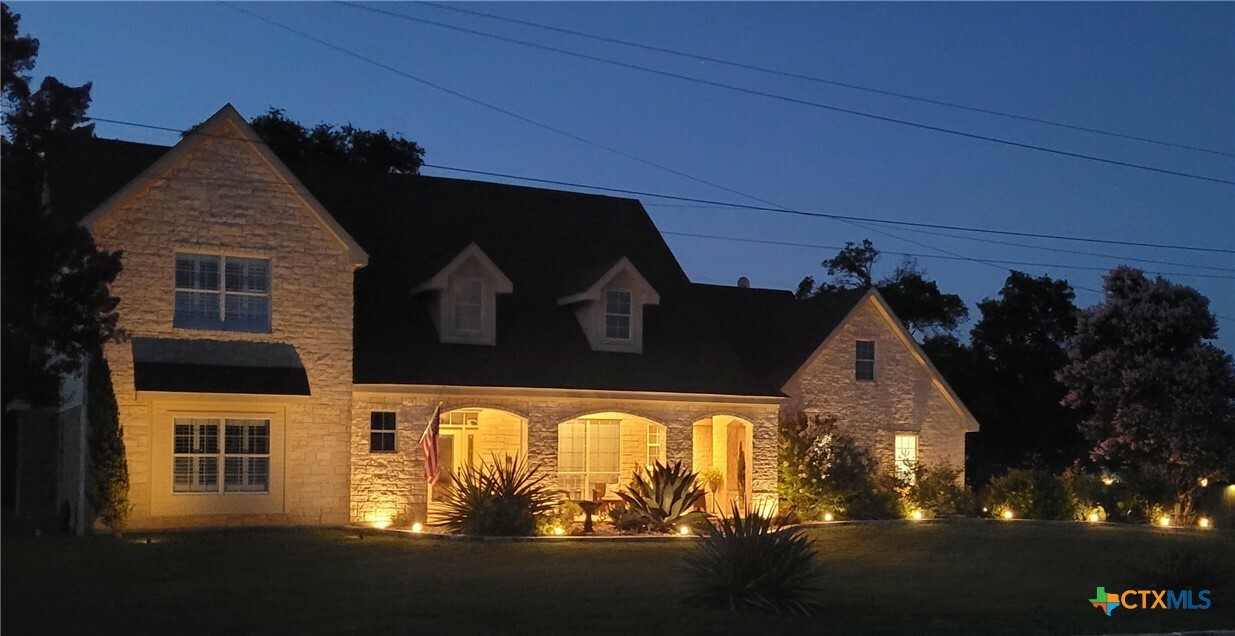 Property Photo:  211 Coleton Drive  TX 76522 