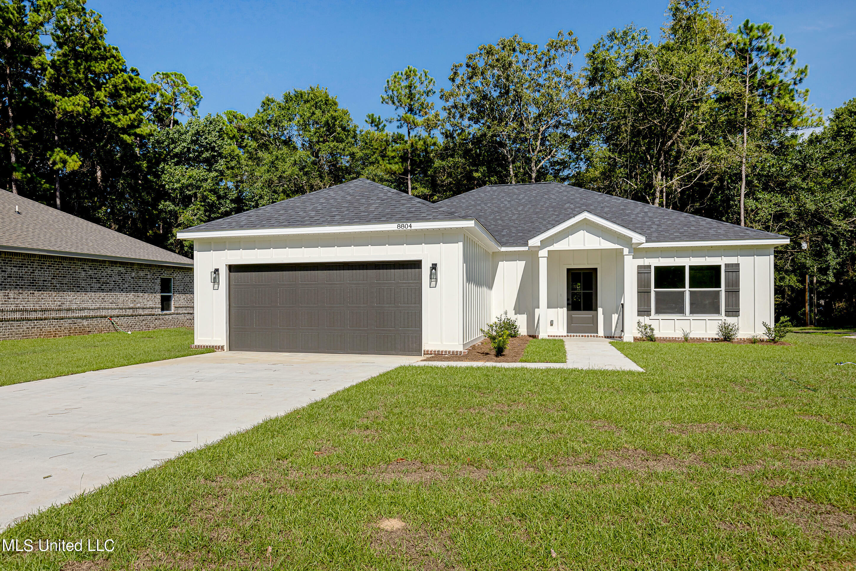 Property Photo:  8804 Ferry Point Road  MS 39553 