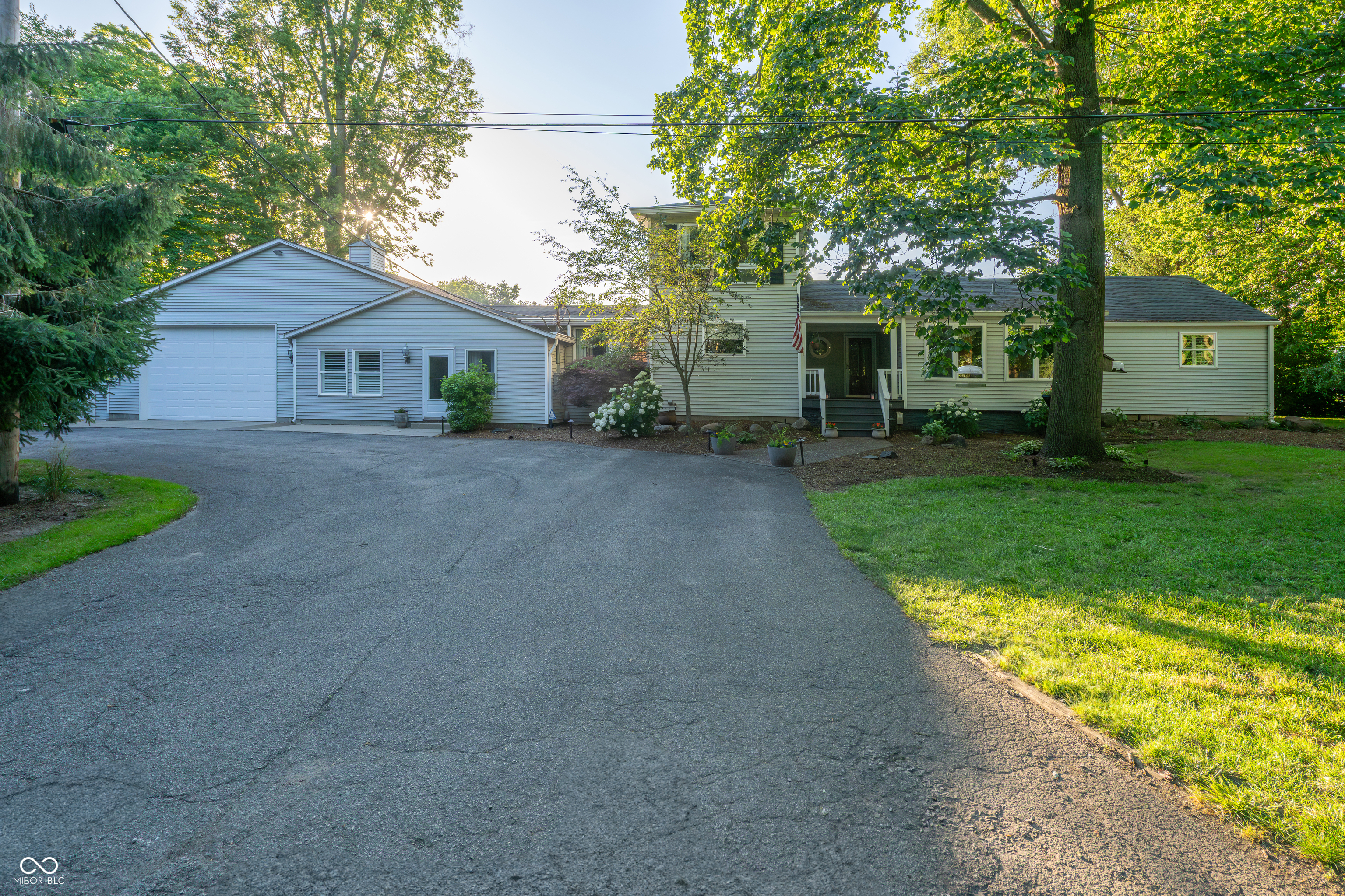 Property Photo:  11560 Trails End Street  IN 46038 