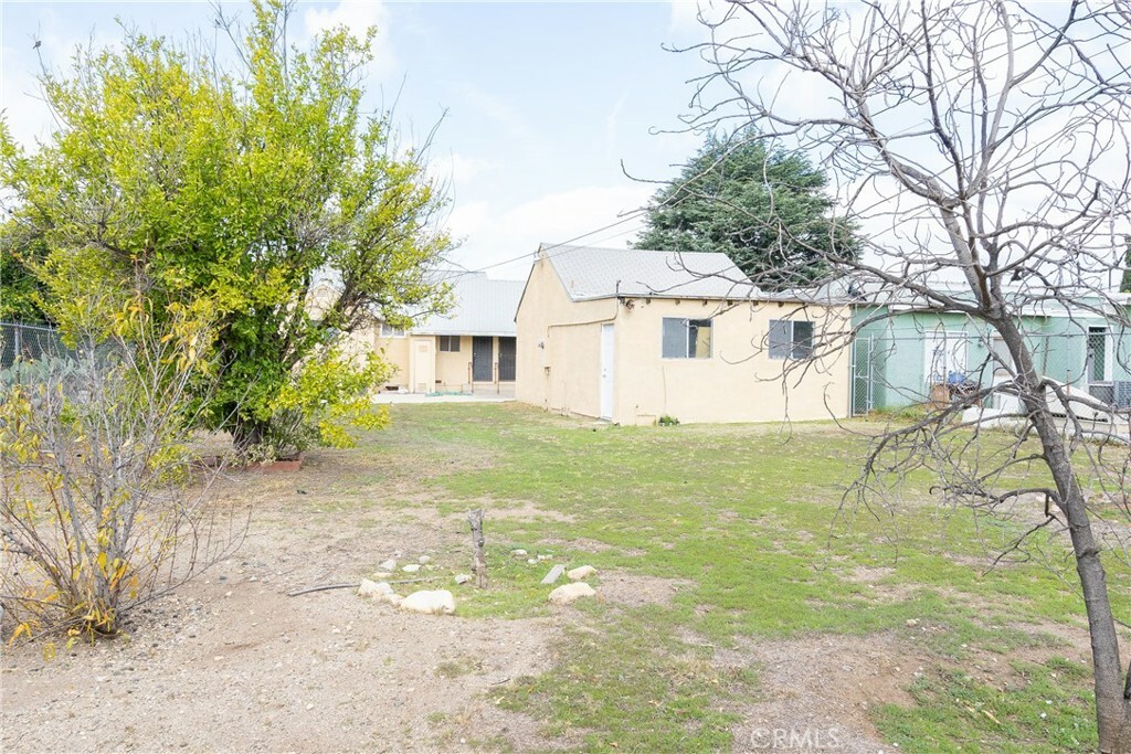 Property Photo:  13714 Weidner Street  CA 91331 