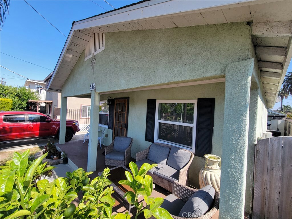 Property Photo:  535 W 88th Street  CA 90044 