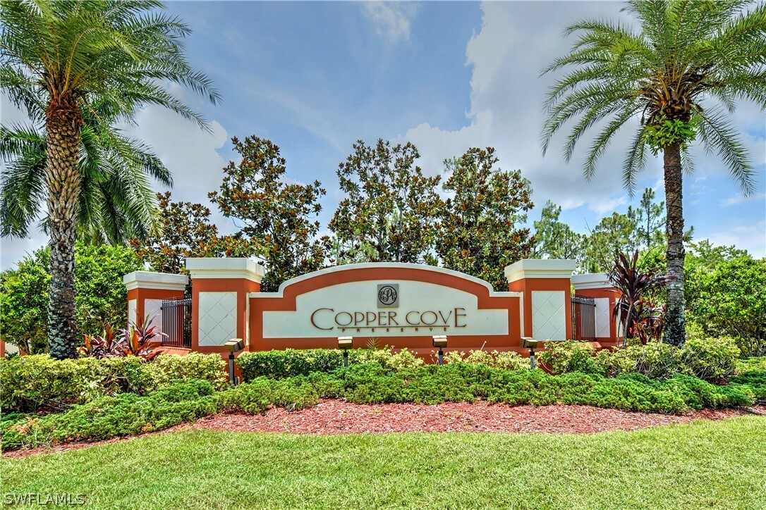 Property Photo:  3994 Treasure Cove Circle  FL 34114 