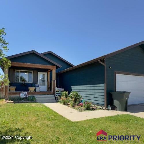 Property Photo:  1605 Pathfinder Cir -  WY 82716 