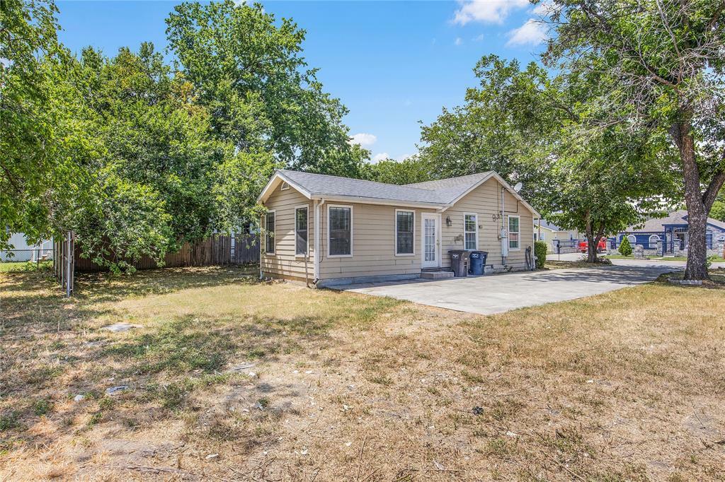 Property Photo:  4215 Barbara Road  TX 76114 