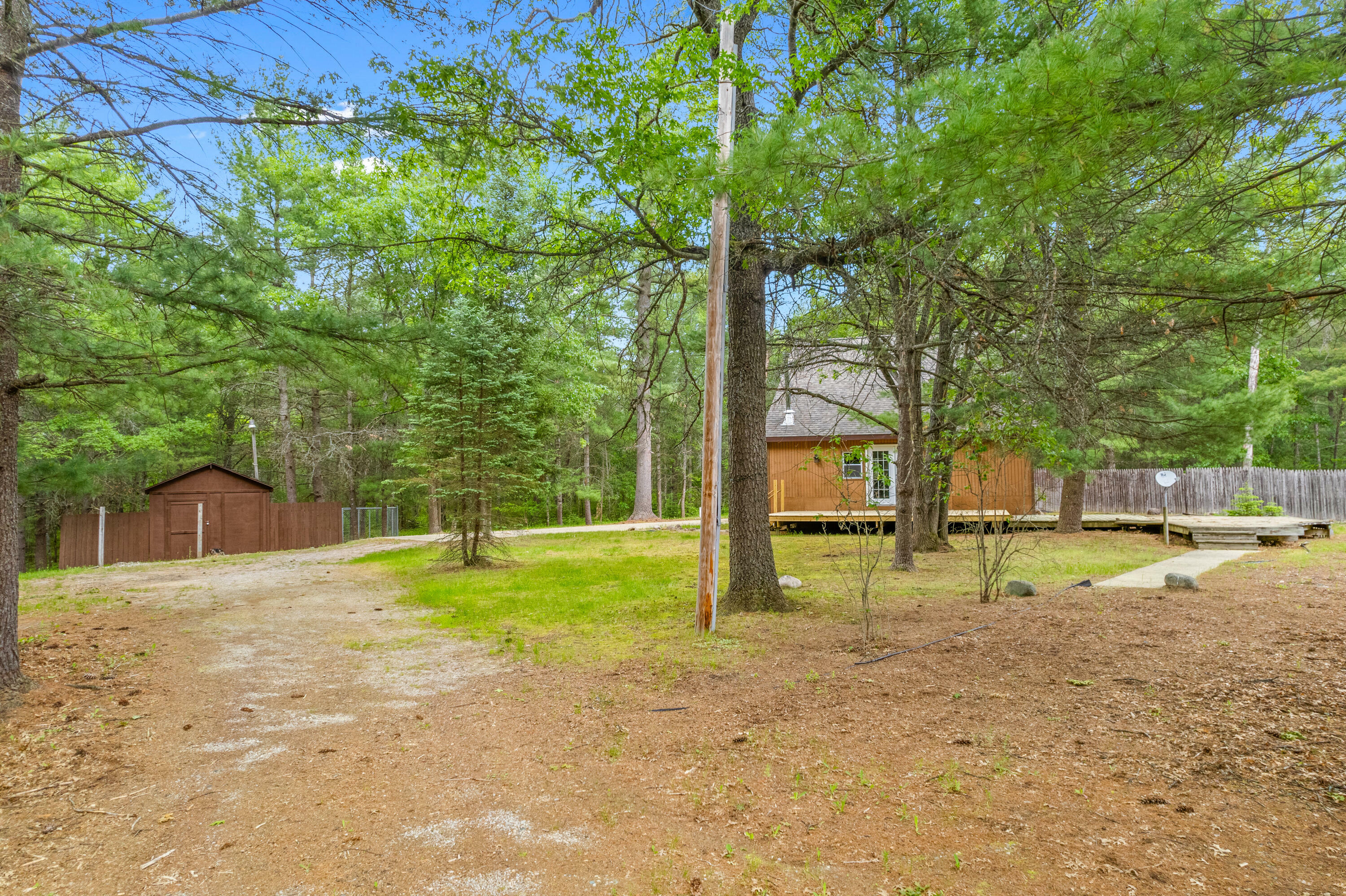 Property Photo:  4054 W Kneeland Road  MI 49756 