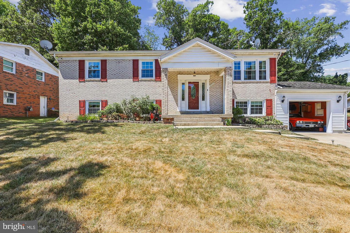 Property Photo:  3005 Rose Valley Drive  MD 20744 