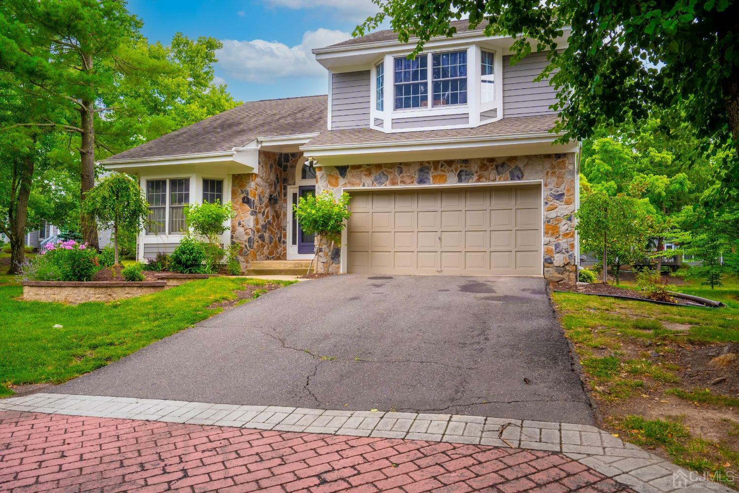 Property Photo:  3 Marigold Court  NJ 08540 