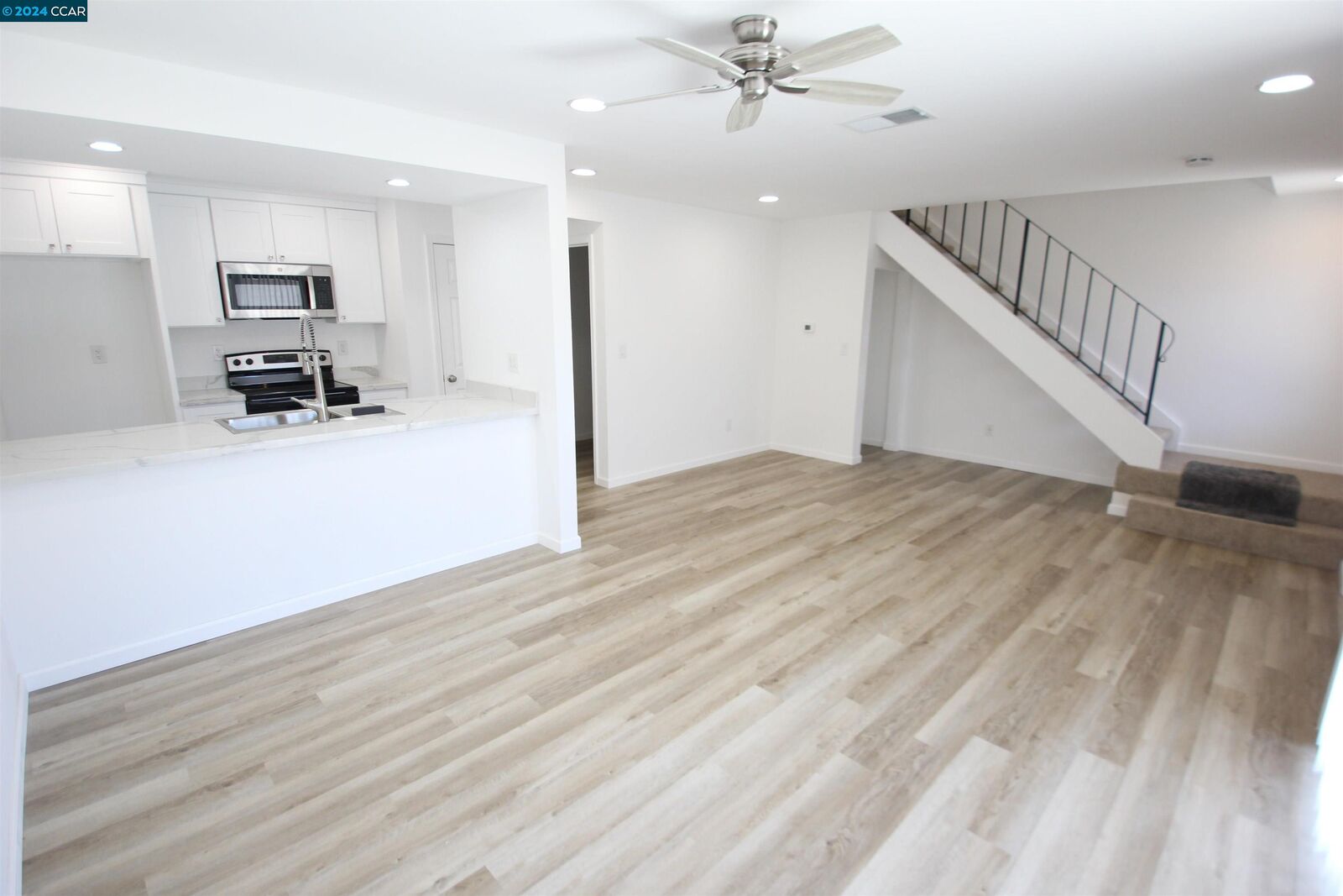 Property Photo: 2505 Hampton Ln CA 94509