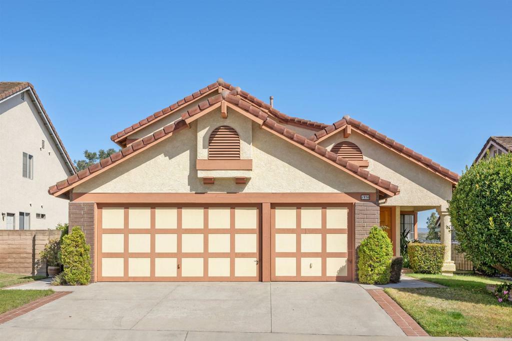 Property Photo:  1930 Vineyard Ave  CA 92081 