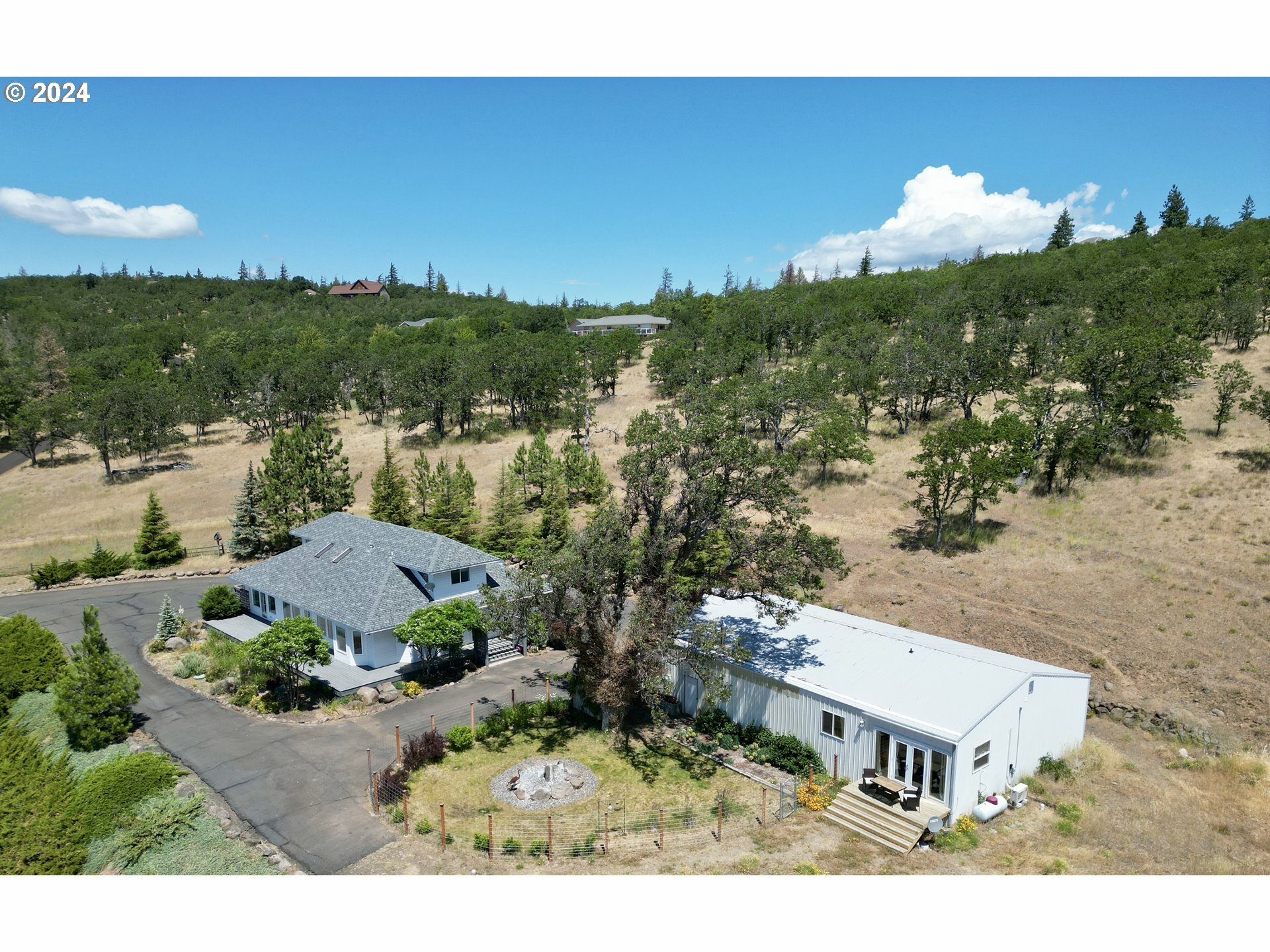 Property Photo:  110 Eagle Dr  WA 98620 