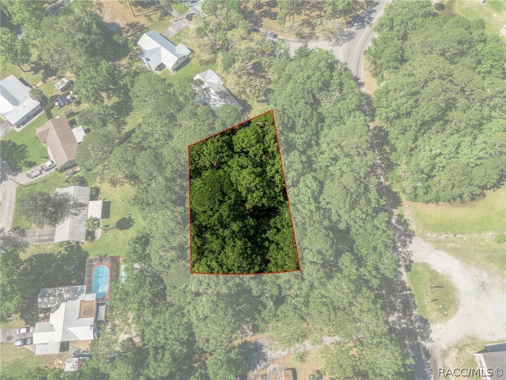 Property Photo:  8274 W Homosassa Trail  FL 34448 