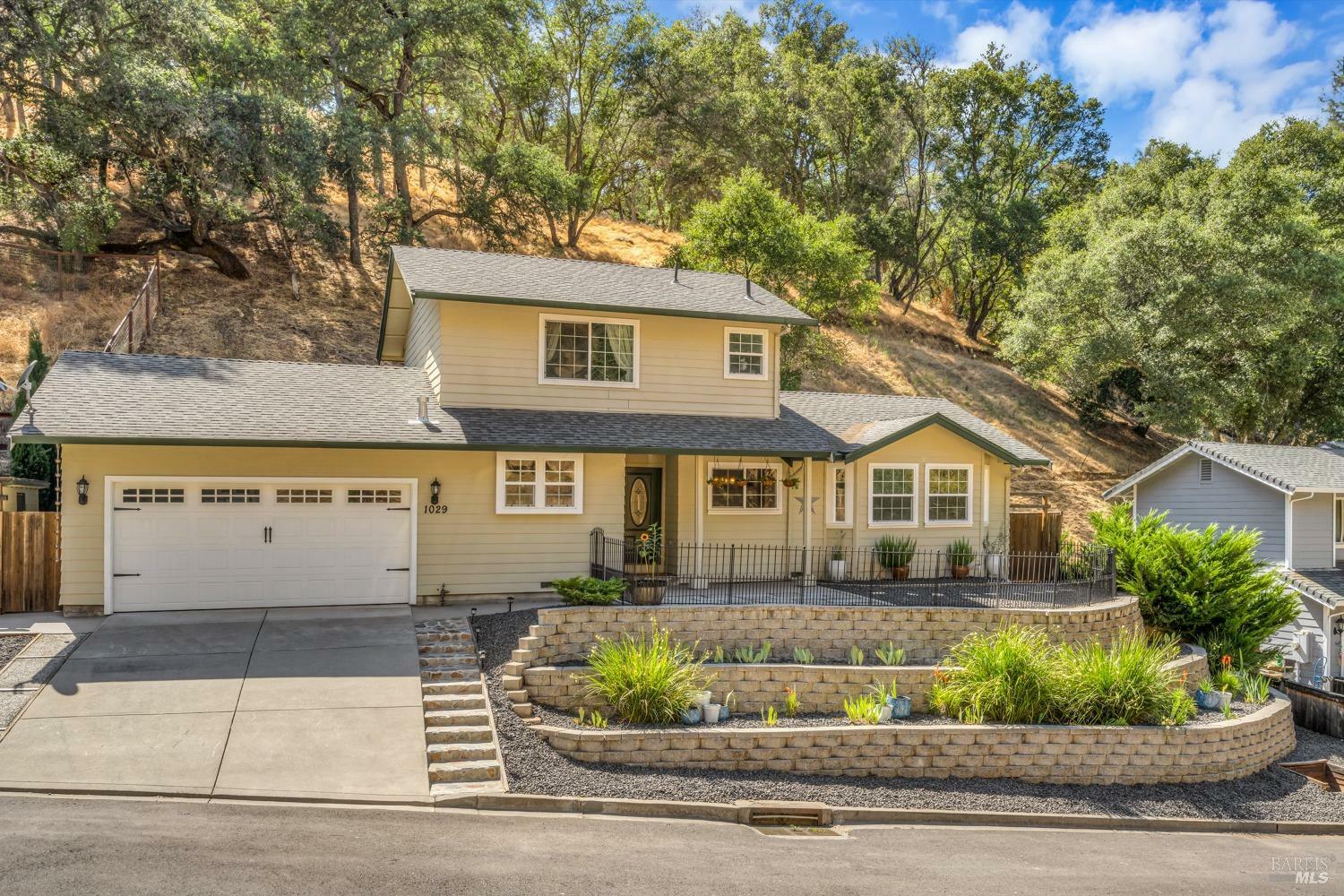 Property Photo:  1029 Arroyo Linda Court  CA 94558 