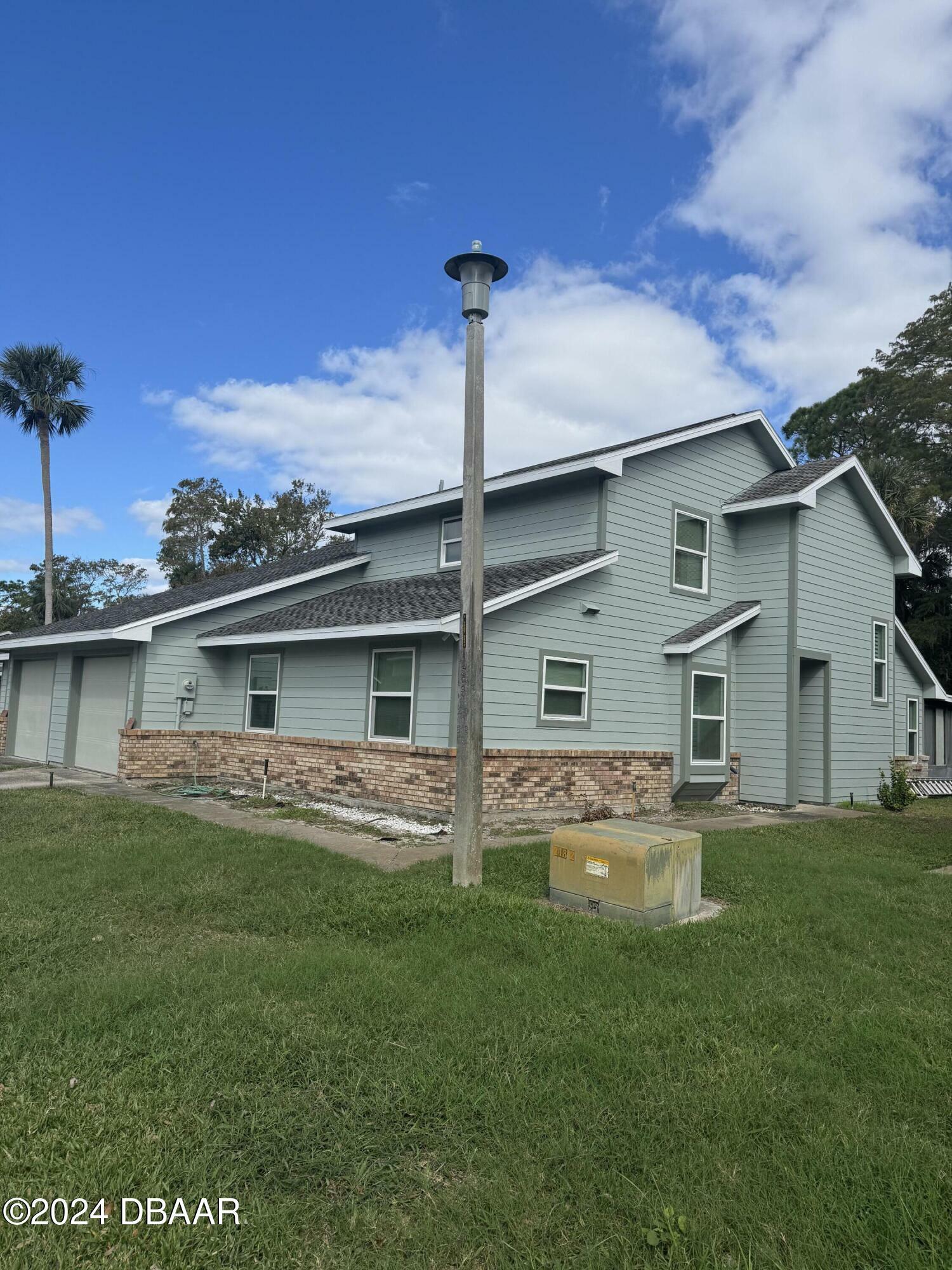 Property Photo:  324 Bob White Court  FL 32119 