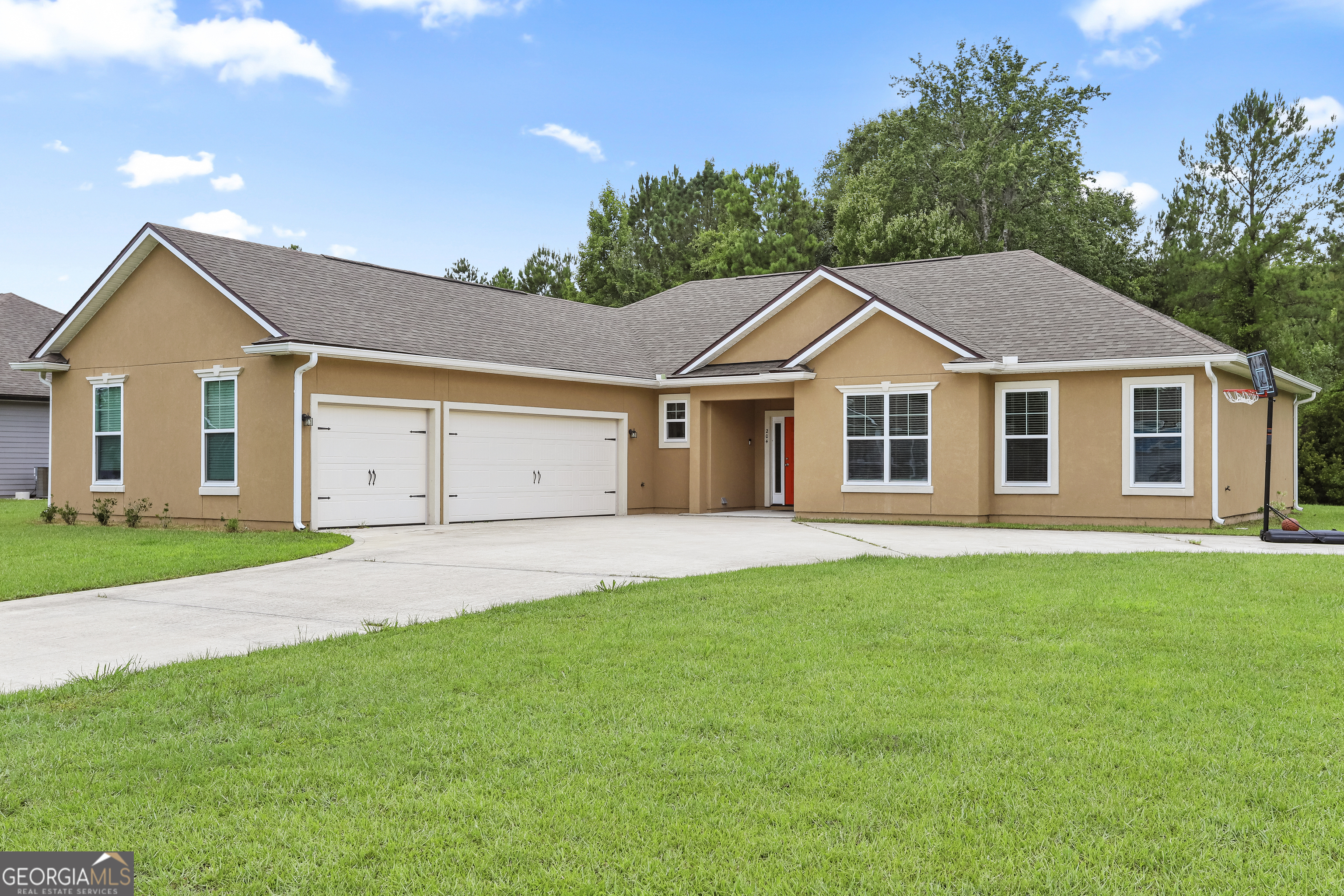 Property Photo: 204 Sugar Maple Way GA 31548