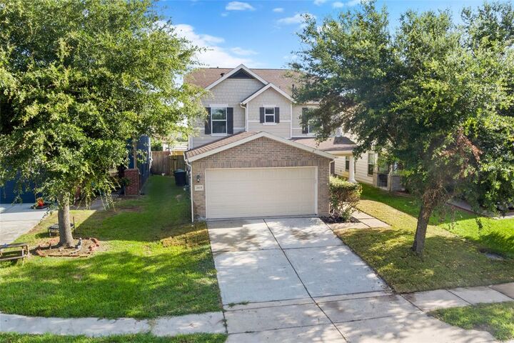 2615 Skyview Downs Drive  Houston TX 77047 photo