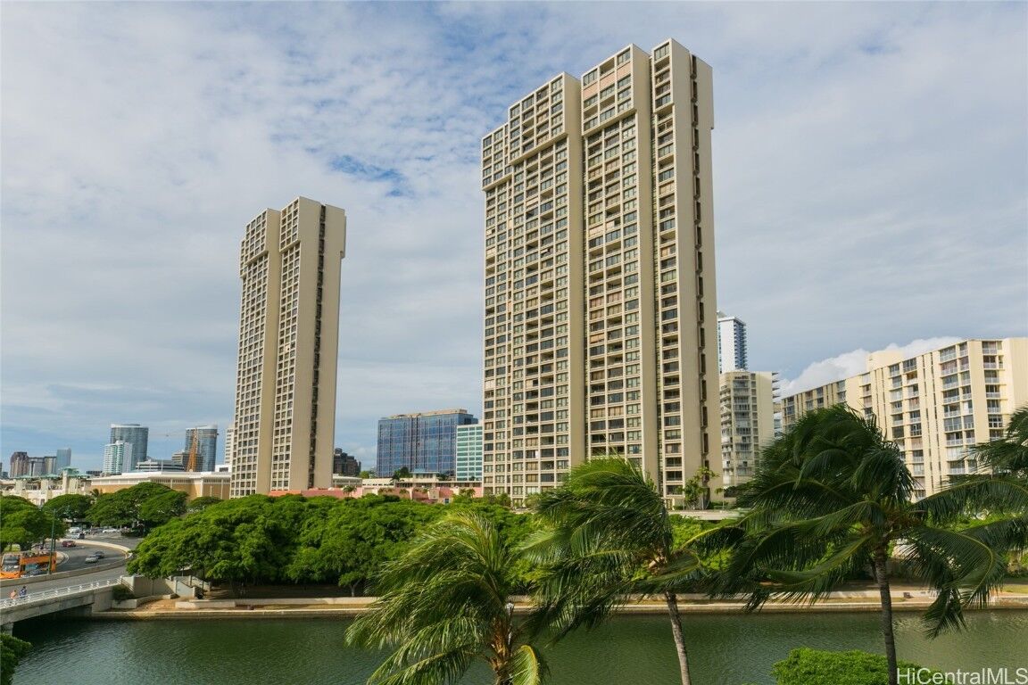 Property Photo:  1650 Ala Moana Boulevard 3507  HI 96815 
