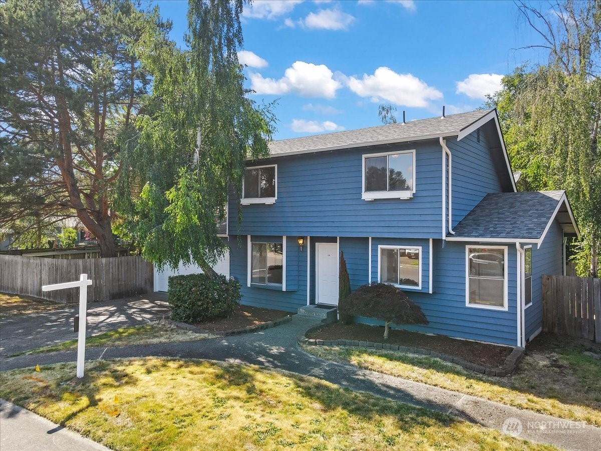 Property Photo:  1518 SW 321st Street  WA 98023 